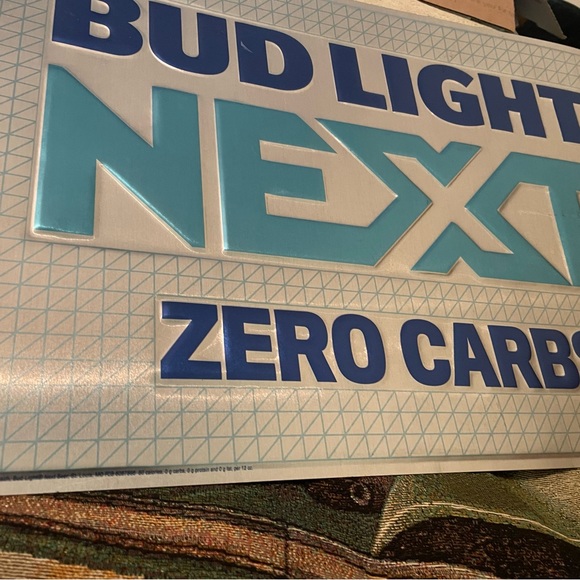 BUD LIGHT NEXT ZERO CARBS Budweiser Beer Embossed Sign Metal - Picture 4 of 4